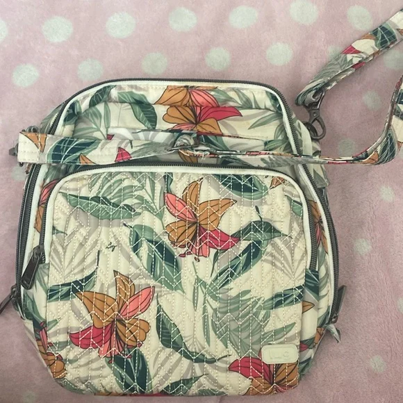 ❤️3/$30 Lug Ranger crossbody - Picture 1 of 7